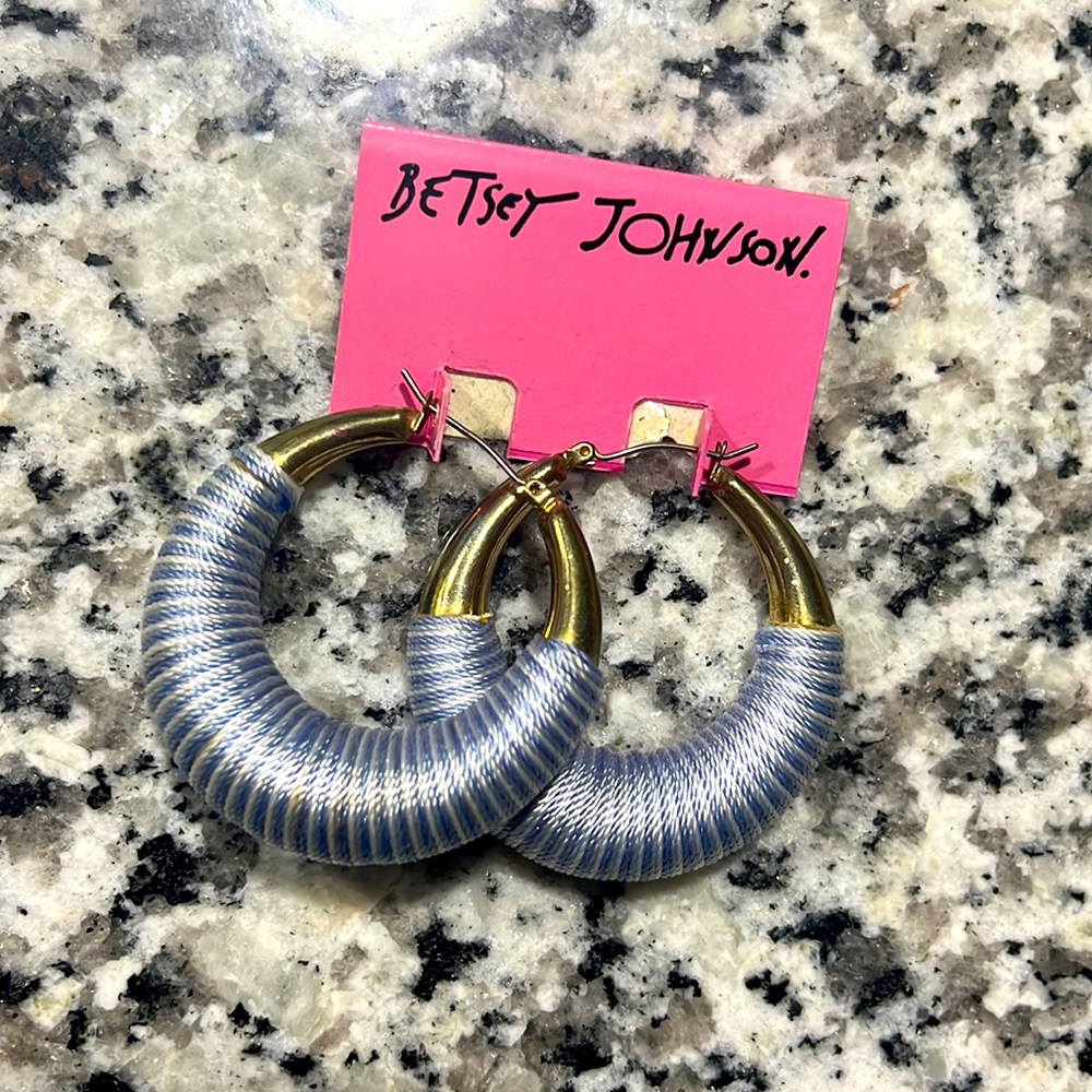 Betsey Johnson mixed media hoop earrings- circa 2005 new with tag